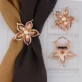 Fermaglio per sciarpa in cristallo oro rosa fiore traforato strass clip hijab moda - Colore 006