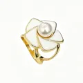 Anello sciarpa fiore goccia d'olio bianco dorato, elegante variante spilla perle per donne - Bianco