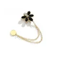 Magnetische broche met dubbele ketting, strass bloem kledingclip voor sjaal en kleding. - 496# bij