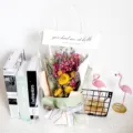 Small Dried Gypsophila Flower Bouquet Gift Set in Clear Bag For Romantic Decor Variant - 30x25cm / Multicolor