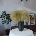 Fluffy dried pampas grass feather flower in dark vase for home decor, wedding and room aesthetic. - 100 Pieces Pack / Original Color