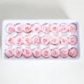 Geconserveerde rozen lichtroze bloemkoppen 24 stuks voor doe het zelf bloemarrangementen - 21 bloemen/doos / Lichtroze