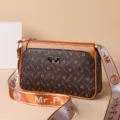 Stylish women's crossbody bag with multi-compartments, casual shoulder bag for daily use. - Small Letter