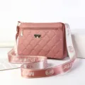 Sac à bandoulière matelassé rose avec sangle large, élégant sac à main décontracté variante. - Rouge Chêne