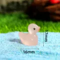 Lichtgevende hars eend miniatuur figuur, schattige DIY microlandschap ornament voor decor. - Roze vrouwelijke eend