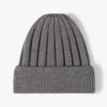 Gorro de invierno de punto acanalado gris, gorro cálido y suave de mezcla de cachemira para mujer. - Talla única / Gris oscuro