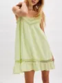 Hellgrünes ärmelloses Mini-Unterkleid mit Spitzenbesatz Damen Sommer Urlaub Vintage Stil - S / Kleider / Grün