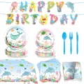 Ozean Design Geburtstag Party Geschirr Set mit Teller, Bechern, Servietten, Tischdecke und Banner. - Meerestier-Thema / 9-teiliges Set