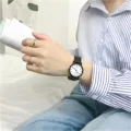 Montre étudiante minimaliste noir et blanc, style coréen, montre à quartz décontractée pour couples. - Cadran à chiffres blanc pour femme