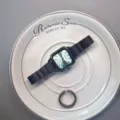 Black square quartz watch for women with stylish metal strap, vintage minimalist design. - Blue