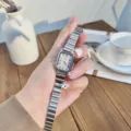 Elegante kleine rechteckige Damen Uhr silbernes Metallarmband römische Ziffern Quarz - Silbernes Bambus-Gliederarmband mit silberweißem Zifferblatt