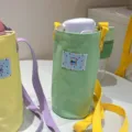 Sac de bouteille d'eau en toile élégant thermos unicolore sac bandoulière vert. - Sac à Gobelet en Toile Verte / Vert