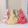 Japanischer Knoten Handgelenkbeutel süße bedruckte Stoffhandtasche Freizeittasche Geldbörse. - Roter Hundedruck