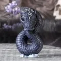 Gotische slangen hars figuur, mystiek wicca magisch slang ornament voor Halloween huisdecoratie. - Magische Slang