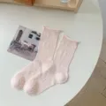 Calcetines de mujer estilo japonés con borde enrollado fino hueco media pantorrilla rosa sólido - Talla única / Rosa