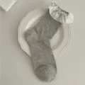 Chaussettes mi-mollet grises pour femmes avec poignets en dentelle blanche, tricot. - Taille unique / Dentelle Trèfle Grise