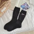Chaussettes mi-hautes noires douces avec nœud rose et pendentif cœur, chaussettes fines style ins. - Taille unique / Noir