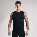 Zwarte mouwloze fitnesstanktop voor heren, ademend katoenen spiertshirt voor sport en training. - M / Zwart