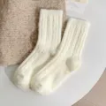 Gemütliche dicke Plüsch Damen Mittelsocken warme weiche alltägliche Strick Socken - Einheitsgröße / 1 Paar / Creme