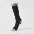 Schwarze graue Sport-Grip-Socken fuer Yoga Fitness, rutschfeste Kompressionssocken. - Punktierter Stil / Schwarz