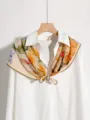 Foulard classique rétro en pure soie pour femme avec motif floral et bordure en dentelle - Note de Fleur de Rêve Ancien