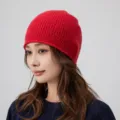 Gemütliche rote Wollmischung Strickmütze für Damen, ideal für Herbst und Winter. - 20*26cm / Wassermelonenrot