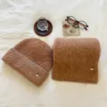 Conjunto de gorro y bufanda de punto marrón acogedor, mezcla de lana de invierno cálida. - Rojo Marrón