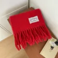 Einfarbige Quasten Schal für Damen, warme Wintermode Accessoire und gemütliche Schals. - Rot