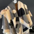 Autunno inverno motivo geometrico sciarpa effetto cashmere calda con frange donna moda - Fiori nero e beige