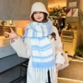Blauw wit gestreepte mohair sjaal variant, zachte fluffy winter warme mode accessoire item. - 220cm / Blauw en Wit