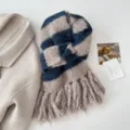 Detail shot of knitted striped fringe scarf in blue and beige, soft cashmere-like material. - 180cm / Blue Gray
