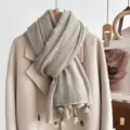 Cotton linen plaid scarf with wooden bead fringe, lightweight spring autumn beige shawl. - Cream Green
