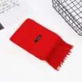 Effen rode winterscarf met kasjmier-look en elegante franjes, warme en gezellige nekverwarmer. - 250.00g / Rood