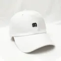Witte unisex honkbalpet, klassieke gebogen rand met stijlvolle zwarte geborduurdeletter. - Verstelbaar / Wit