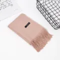 Gemütlicher einfarbiger rosa Winter dicker warmer weicher Kaschmir Schal mit Fransen neu - Altrosa