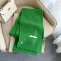 Einfarbiger warmer Woll-Kuschelschal für Damen und Herren im modischen Design - Pflanzengrün