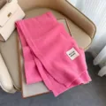 Morbida sciarpa in maglia di lana rosa da donna, scalda-collo invernale spesso ed elegante accessorio. - Rosa idol