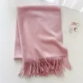 Einfarbiger rosa Wollemischung Winterschal mit Fransen, dicker warmer Damen Mode Schal - Rosa / Ca. 200cm