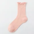 Rosa gerippte Kleinkind Socken mit Rüschen, atmungsaktive weiche Baumwollsocken für Mädchen. - S / Pfirsichrosa
