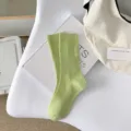 Calze a coste tinta unita da donna, ricamo tallone minimalista, calzini casual di tendenza. - Taglia unica / 1 Paio / Verde
