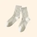 Weiße Damen Socken gestrickt Baumwolle Frühlingssommer süße lässige Socken Variante Stück. - Einheitsgröße / Horizontale Streifen Stern