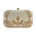 Elegante bolso de mano blanco para noche con bordado dorado y detalles de perlas finas. - Plata+Oro