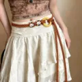 Bohème Baumwollseil Taillenkette mit Holzperlen und Muscheln, perfektes Vintage Accessoire. - Gewebte Taillenkette (K0231A) / Camel