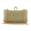 Goldene Strass Abendtasche Clutch mit Ringgriff und Metallkette fur Damen Detailansicht. - Damen Clutch-Tasche / Gold