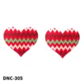 Copricapezzoli adesivi usa e getta con un motivo a cuore zigzag rosso e verde. - Taglia unica / Cuore a Righe Ondulate (DNC-305)