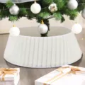 Vue détaillée d'un collier de sapin de Noël blanc plissé, superbe cache-pied de déco festive. - 40*60*20cm / Rayé Fausse Fourrure de Lapin Blanc Petite Taille