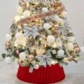 Ensemble de jupe de sapin de noel et decorations avec boules, noeuds et lumieres festives. - 40*60*20cm / Rayé Fausse Fourrure de Lapin Rouge Petite Taille