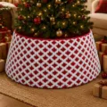 Collier de sapin de Noël en peluche rouge avec motif losange blanc, décor festif pour base. - 40x60x20cm / Fil d'Argent Losange Rouge