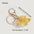 Natuurlijke citrien ruwe steen sleutelhanger met gouden metalen legering tas hanger. - Onregelmatige Ruwe Citrien / Lengte 9cm (Steen 1.5-2cm)