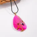 Handgemachte Drahtwicklungs Lebensbaum Halskette mit unregelmäßigem pinken Achat Anhänger - Fuchsia